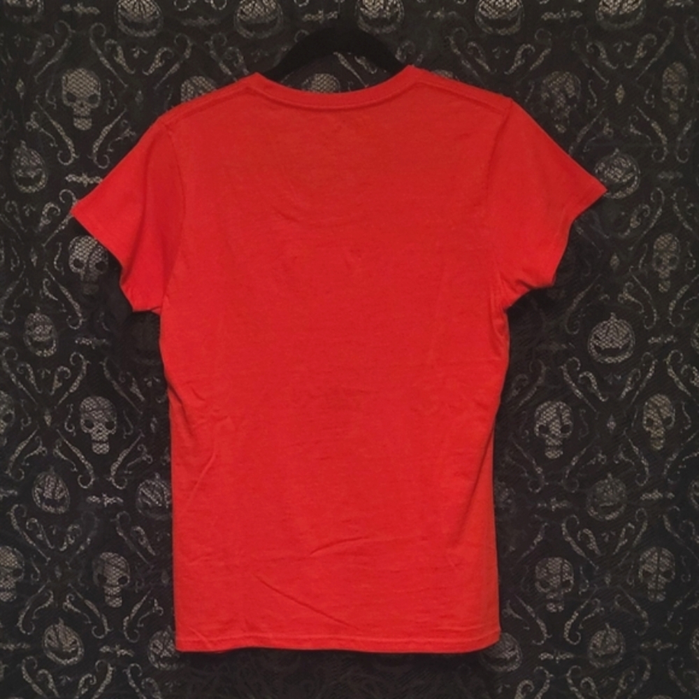 Imagin8 red devil horns & tail Devilish graphics Halloween t shirt S NWT - Picture 4 of 16